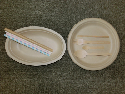 Plastic-free tableware